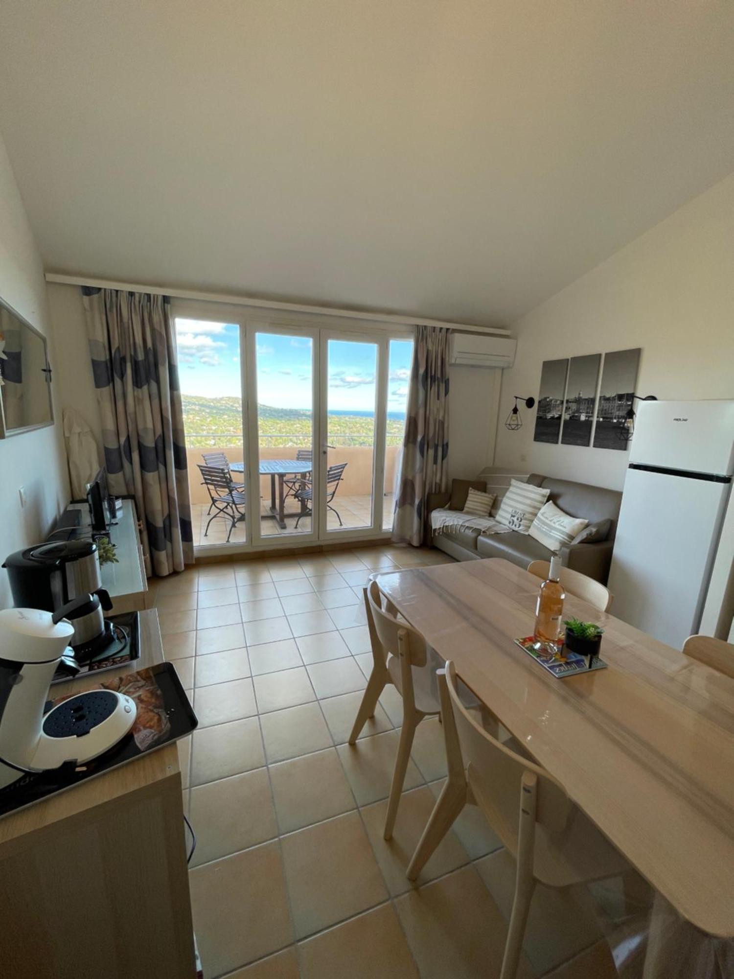 Appartement Les Restanques - Grimaud Extérieur photo